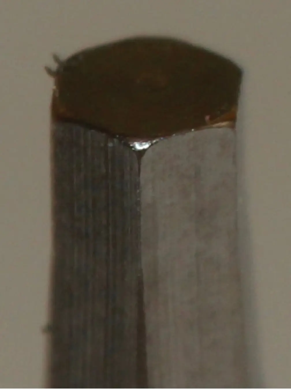 آچار ایمپلنت و آسیب گل پیچ